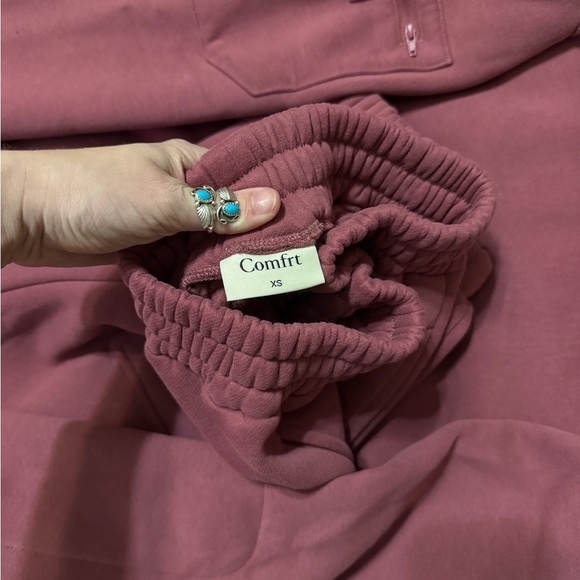 AIRPLANE MODE COMFRT SET - Picture 4 of 4